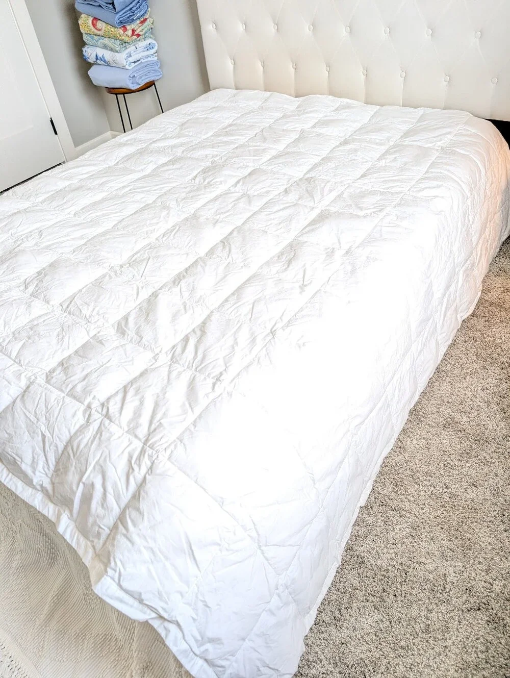 IKEA Hönsbär Twin Cream Beige Quilted Cotton Duck Feathers Down Comforter